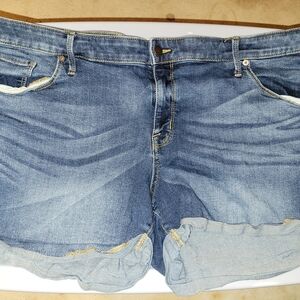 Womens 22W Ava & Viv, Midi, Stretch, Denim Short